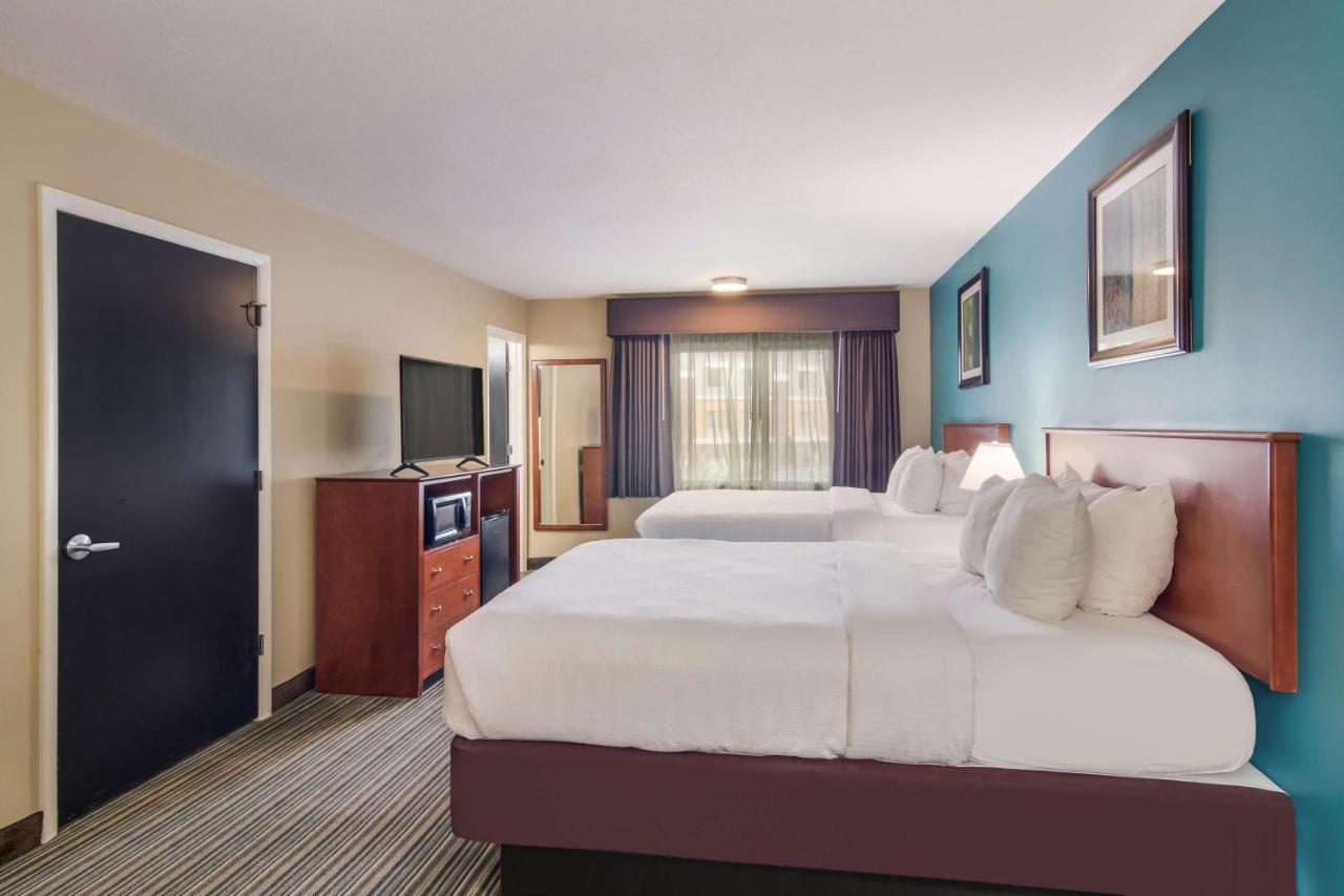 Best Western Plus Traverse City Ngoại thất bức ảnh