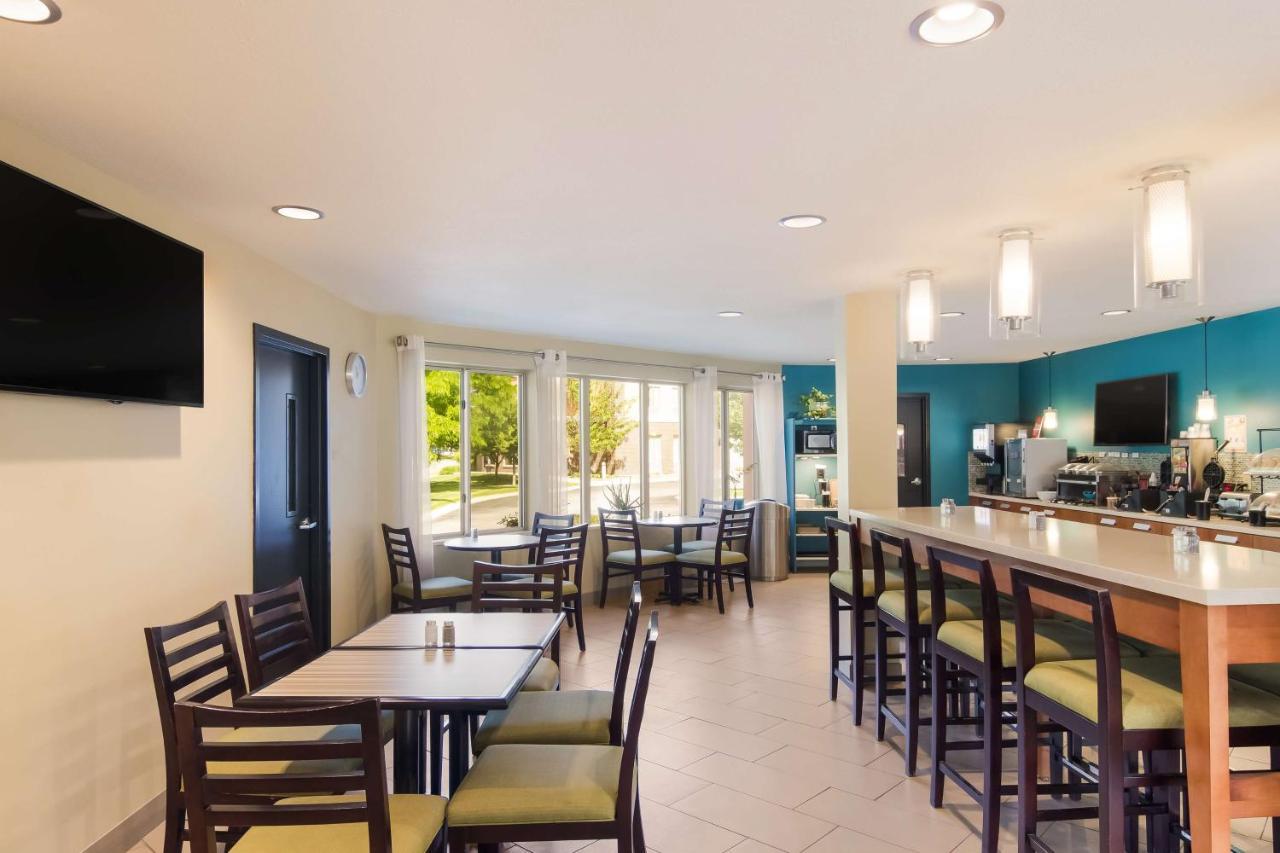 Best Western Plus Traverse City Ngoại thất bức ảnh