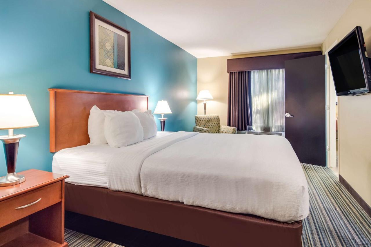 Best Western Plus Traverse City Ngoại thất bức ảnh